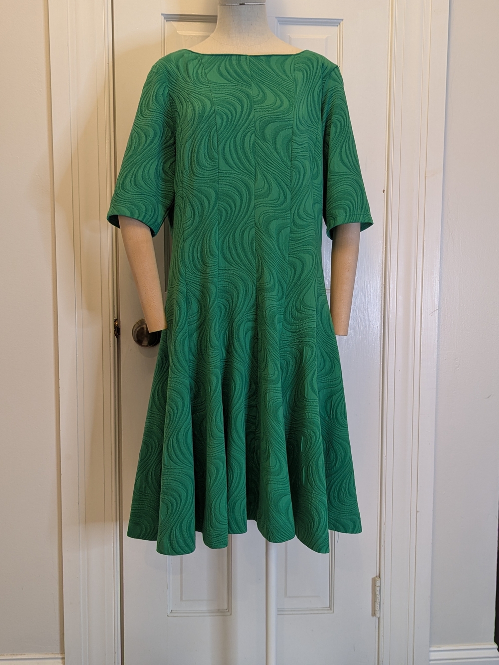 Julian Taylor Kelly Green Textured Swing Dress